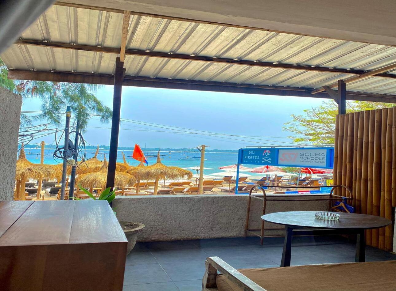 Blu D'Amare Gili Trawangan Exterior foto